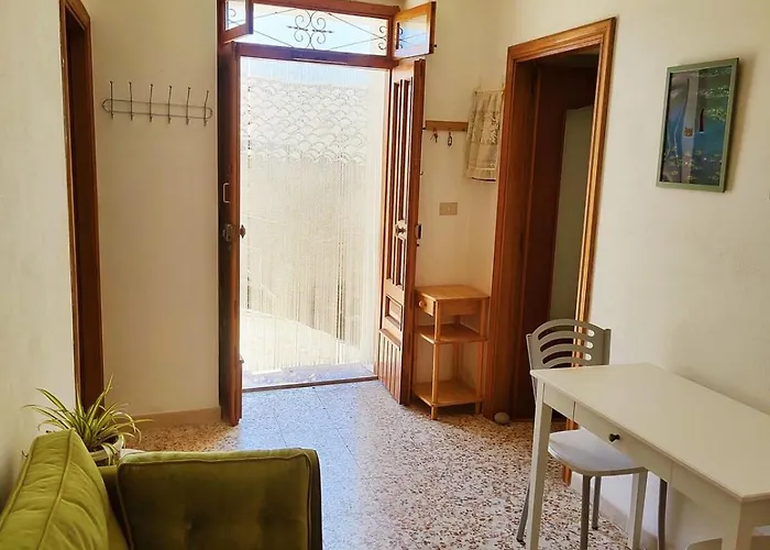 Semesterbostad Piccola Casina Oriolo (Calabria)